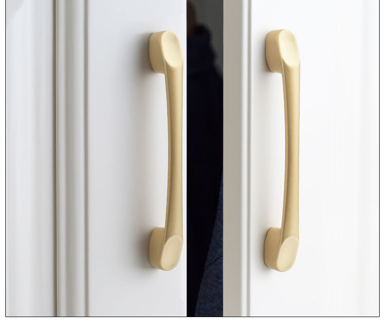 Paidu Manufacturer Golden Cabinet Drawer Handles Nordic Shoe Cabinet Handles Modern Minimalist Wardrobe Door Single-hole Pulls.